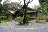 Medium_01　宿衛屋